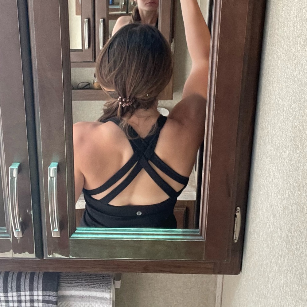 Lululemon cross-back tank